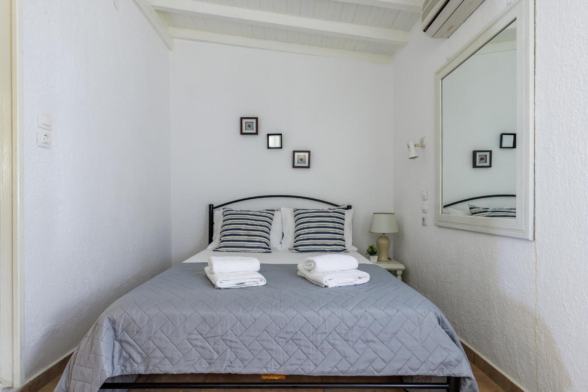 Nerissa Cottage - Skopelos Glossa Atheato Extérieur photo